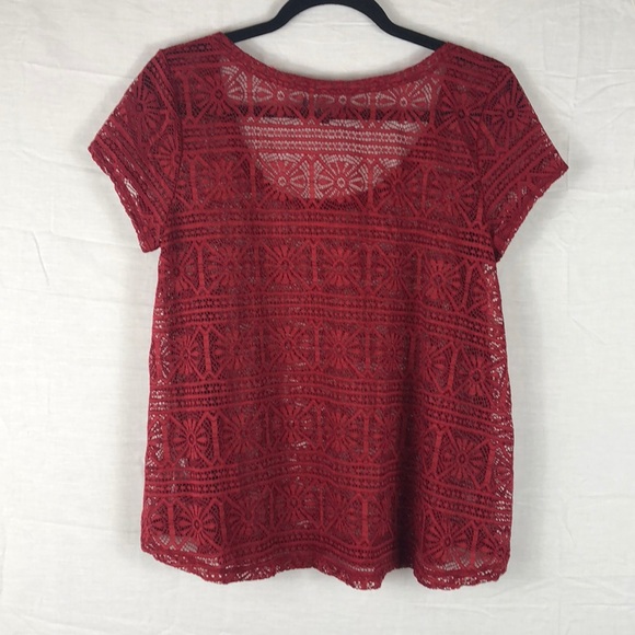 American Eagle Floral Lace Style Crop Top | Red | Size Medium - Picture 8 of 8